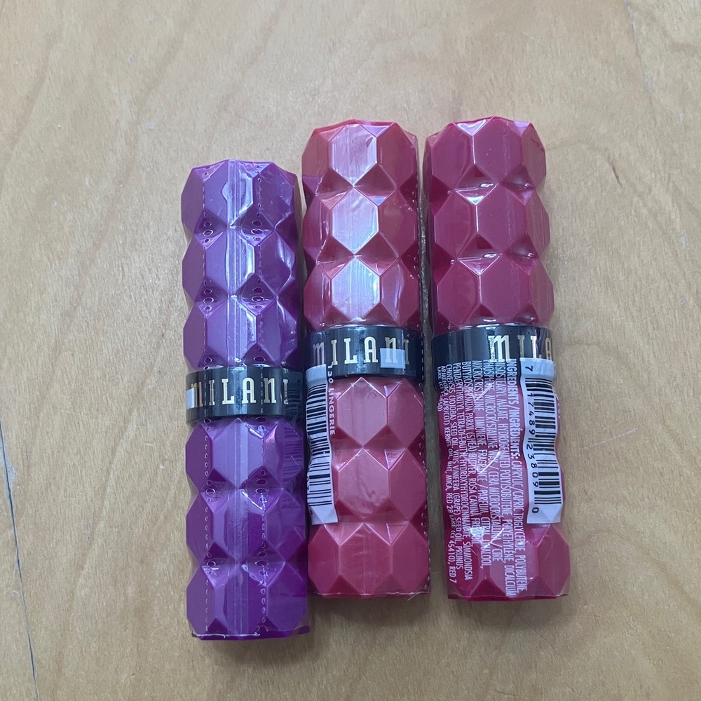 Milani Faceted Lipstick Trio in Purple -170 KINK and Pink Tones 160 VOYEUR & 130